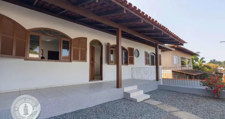 Casa com 3 quartos à venda em Água Verde, Blumenau 