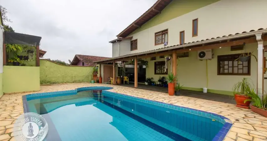 Casa com 3 quartos à venda no Tribess, Blumenau 