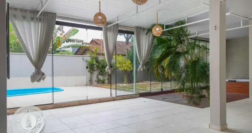 Casa com 3 quartos à venda no Garcia, Blumenau 