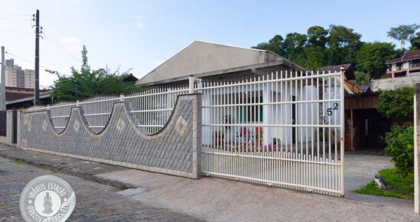 Casa com 2 quartos à venda em Água Verde, Blumenau 