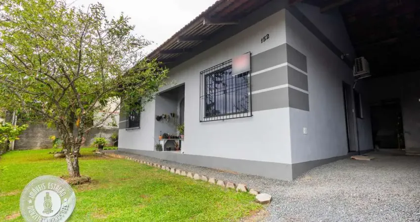 Casa com 3 quartos à venda em Água Verde, Blumenau 