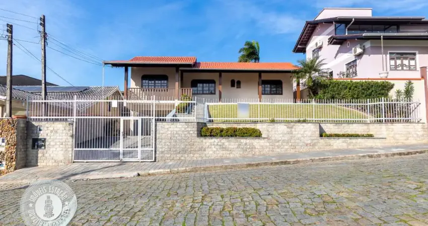 Casa com 3 quartos à venda no Badenfurt, Blumenau 