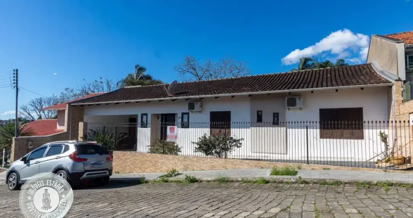 Casa com 4 quartos à venda em Água Verde, Blumenau 