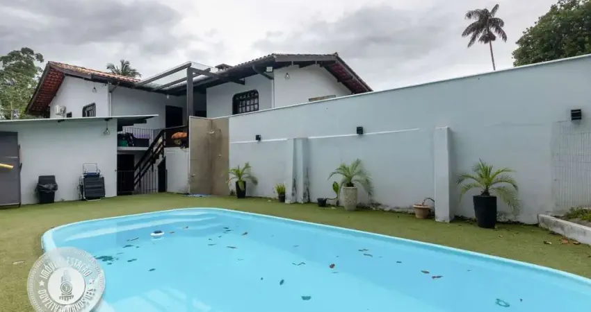 Casa com 3 quartos à venda na Rua dos Caçadores, 2471, Velha, Blumenau