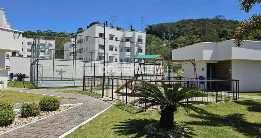 Apartamento com 2 quartos à venda na Rua Tomáz Domingos da Silveira, 3818, São Sebastião, Palhoça