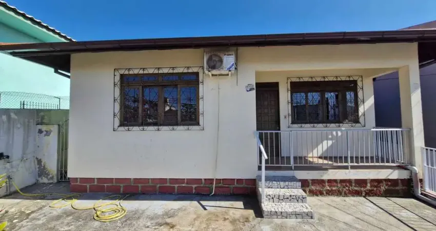 Casa com 4 quartos à venda na Rua Joaquim Carneiro, 954, Capoeiras, Florianópolis