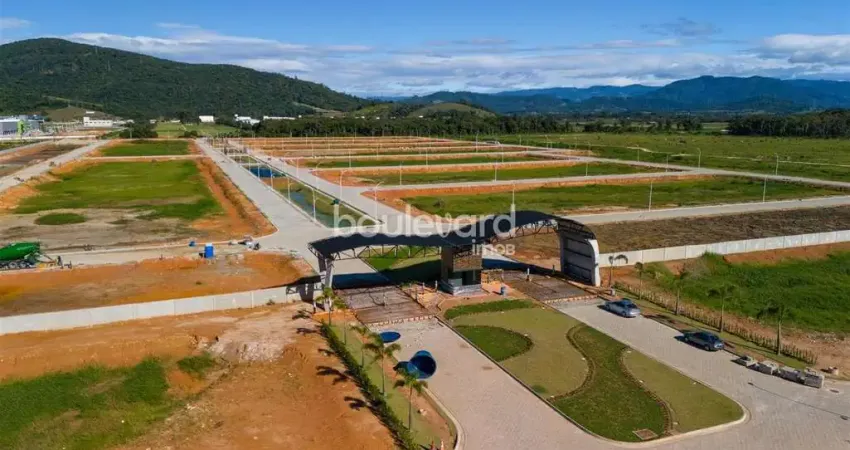 Terreno à venda na Avenida Beira Rio, 100, Deltaville, Biguaçu