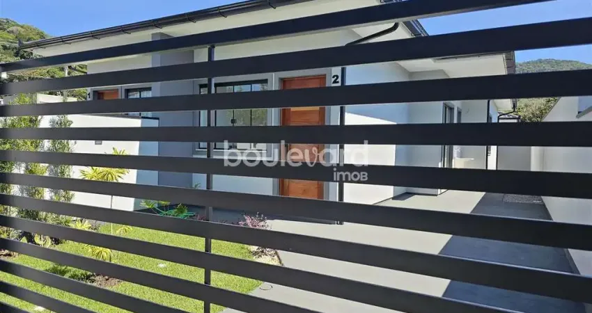 Casa com 2 quartos à venda na Rua Rute Cane da Cruz Elias, 200, Forquilhas, São José