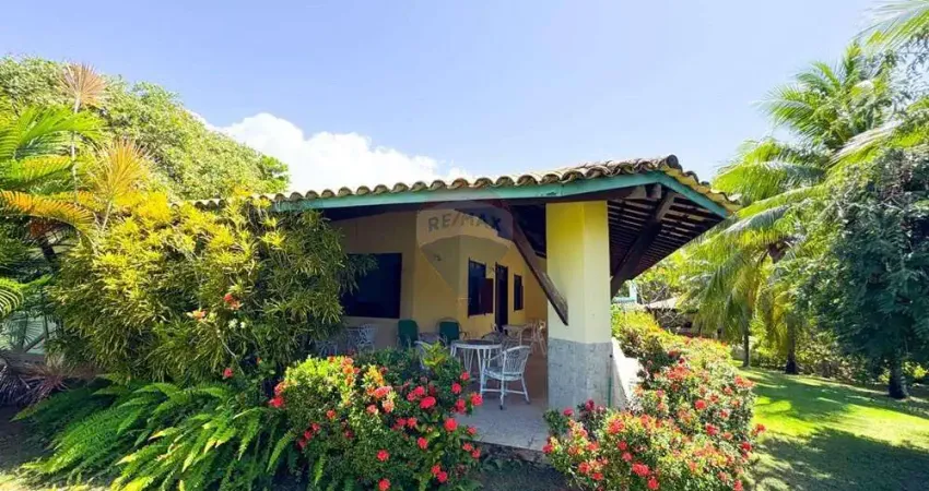 Casa com 8 quartos à venda na Alameda Sabiá, 19, Jauá, Camaçari