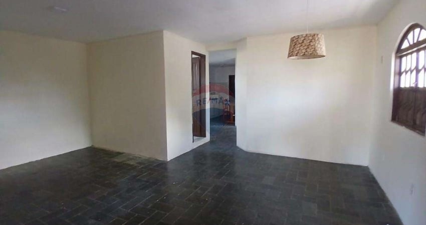 Casa com 3 quartos para alugar no Centro, Lauro de Freitas 