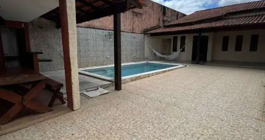 Casa com 3 dormitórios à venda, 167 m² por R$ 450.000 - São Luiz - Arapiraca/AL