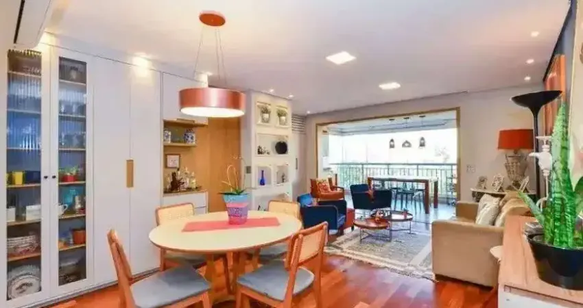 Lindo Apartamento feito por Arquiteta! Vista livre , sol da manhã.