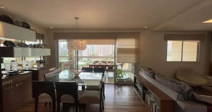 Apartamento com 3 Quartos e 2 banheiros à Venda, 138 m², Chácara Santo Antonio SP