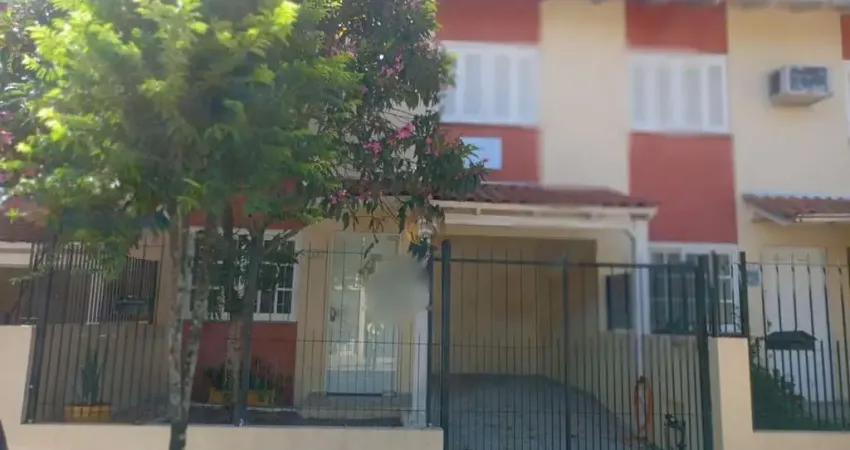 Sobrado com 2 dormitórios à venda, 83 m² por R$ 320.000,00 - Florestal - Lajeado