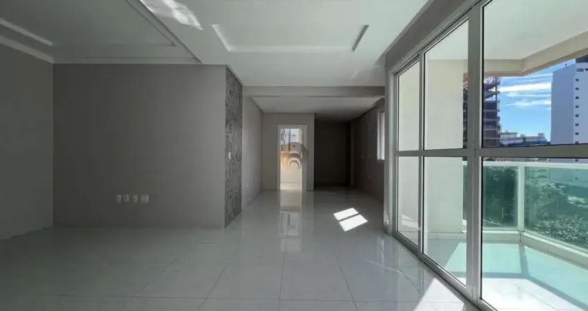 Apartamento com 3 dormitórios à venda, 156 m² por R$ 1.000.000 - Americano - Laj