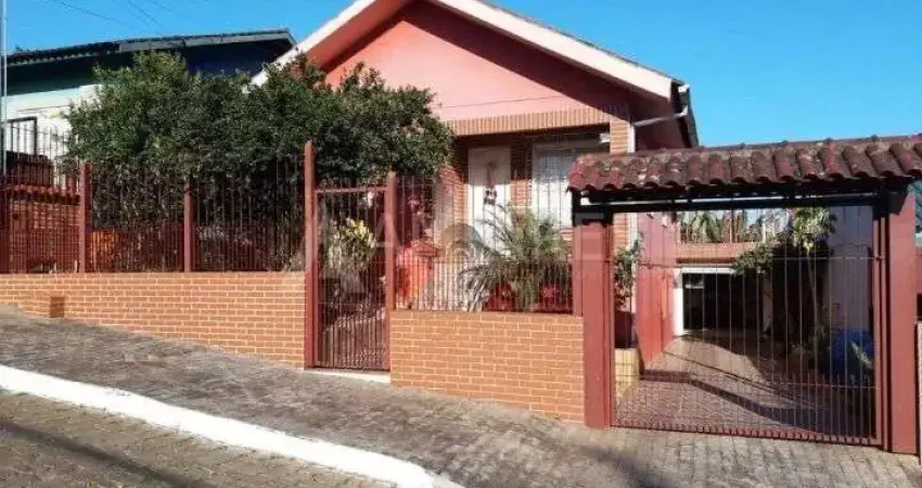 Casa com 3 dormitórios à venda, 168 m² por R$ 533.320,00 - Montanha - Lajeado/RS