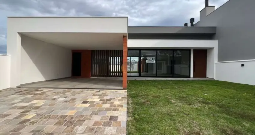 Casa com 3 dormitórios à venda, 206m² - Universitário/Lajeado