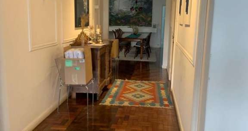 Apartamento para Venda em Rio de Janeiro, Copacabana, 3 dormitórios, 1 suíte, 3 banheiros, 1 vaga