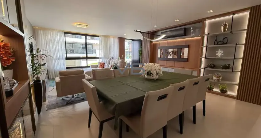 Casa Alto Padrão com 250m² privativos, 4 suítes, 4 vagas de garagem, no Campo Comprido, Curitiba - PR.