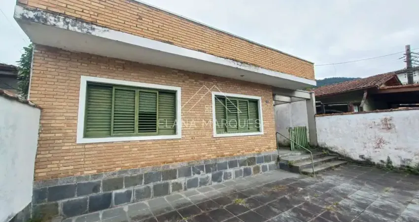 Casa com 3 quartos à venda no Centro, Ubatuba