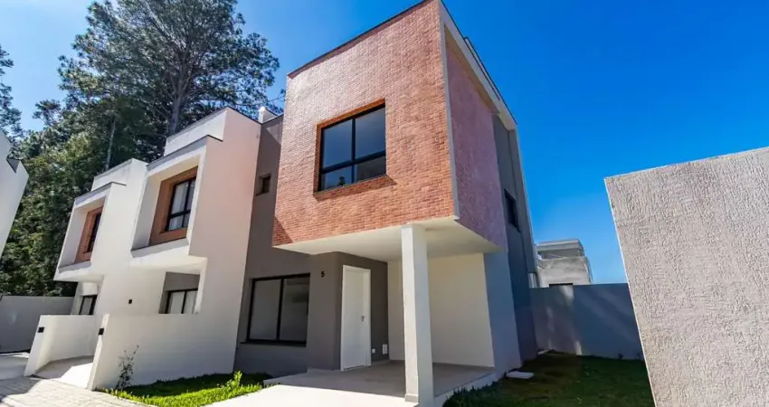 Sobrado com 3 dormitórios à venda, 106 m² por R$ 720.000,00 - Santa Cândida - Curitiba/PR