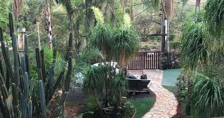 Sala comercial à venda na Rua das Flores, 154, Centro, Delfinópolis