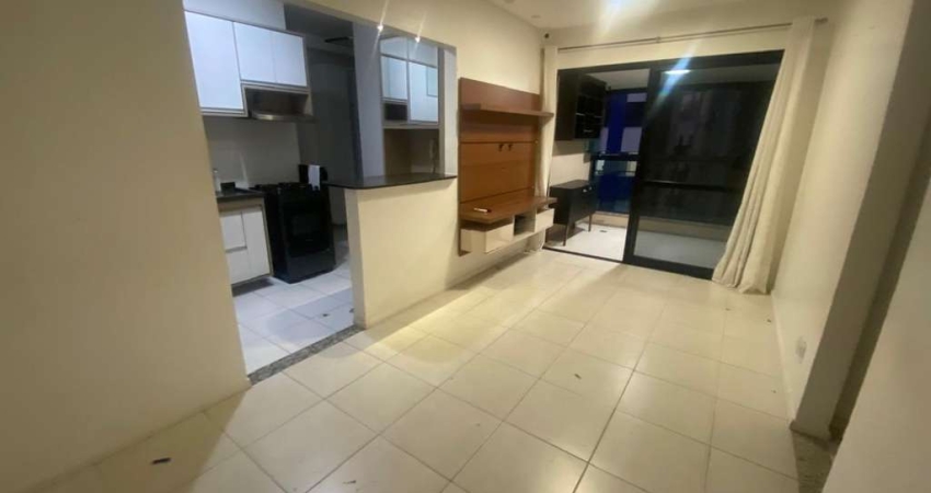Apartamento 2 Quartos para Venda em Salvador, Pituba, 2 dormitórios, 1 suíte, 2 banheiros, 2 vagas