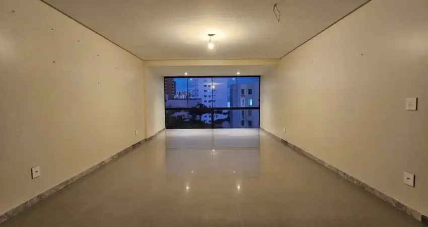 Apartamento 4 Quartos para Venda em Salvador, Barra, 4 dormitórios, 1 suíte, 5 banheiros, 2 vagas