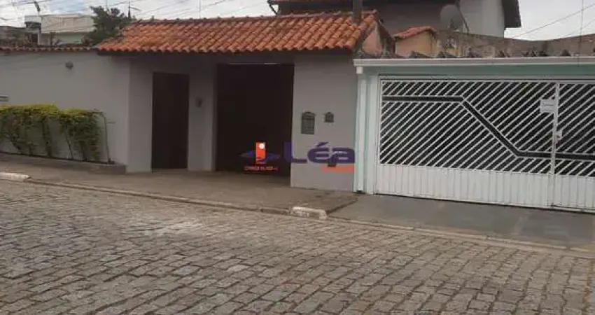 Sobrado à venda em Suzano-SP, Cidade Cruzeiro do Sul: 3 quartos, 2 suítes, 2 salas, 3 banheiros, 6 vagas, 250m²