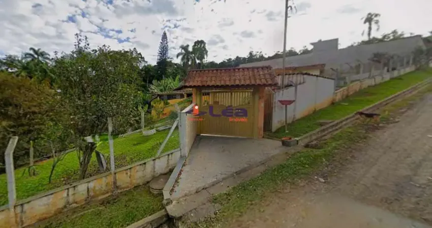 Chácara / sítio com 3 quartos à venda na Rua Alice dos Anjos Pires Rodrigues, 13, Parque Cerejeiras, Suzano