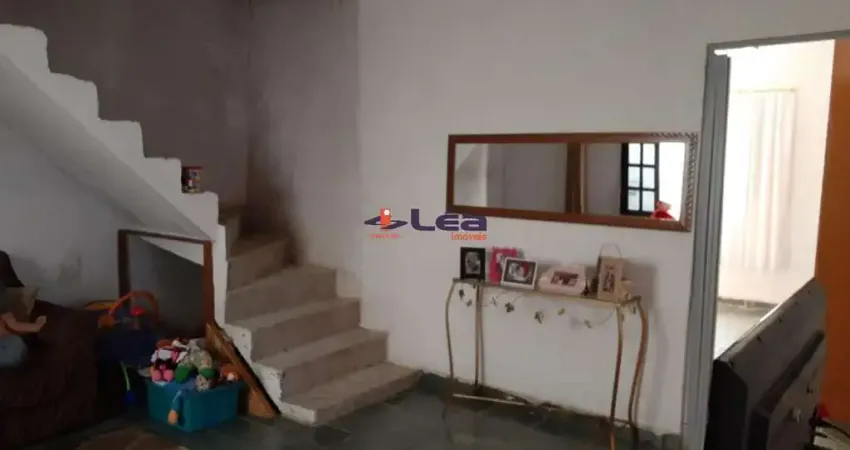 Oportunidade Única: Casa à venda em Suzano-SP, Jardim Varan - 3 quartos, 2 salas, 155m² de área