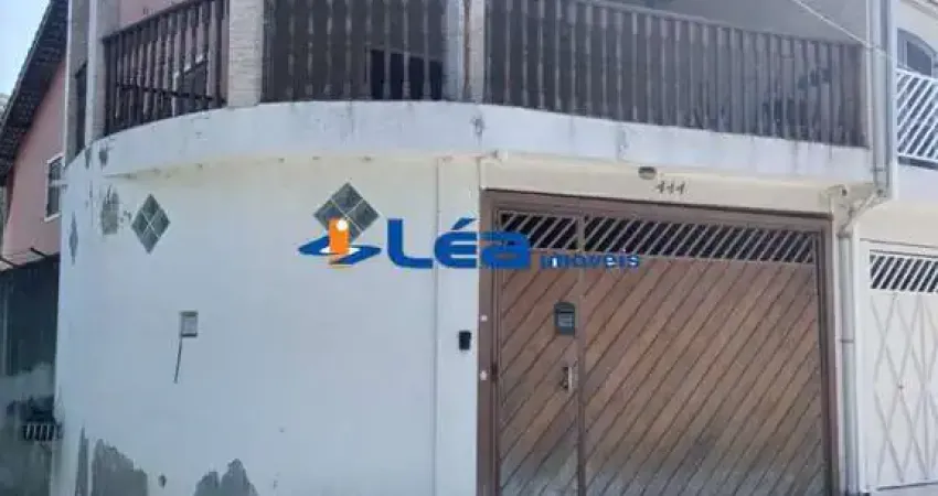 Sobrado de 3 quartos na Vila Júlia, Poá-SP: 1 suite, 1 sala, 4 banheiros, 2 vagas de garagem, 227,55 m² de área