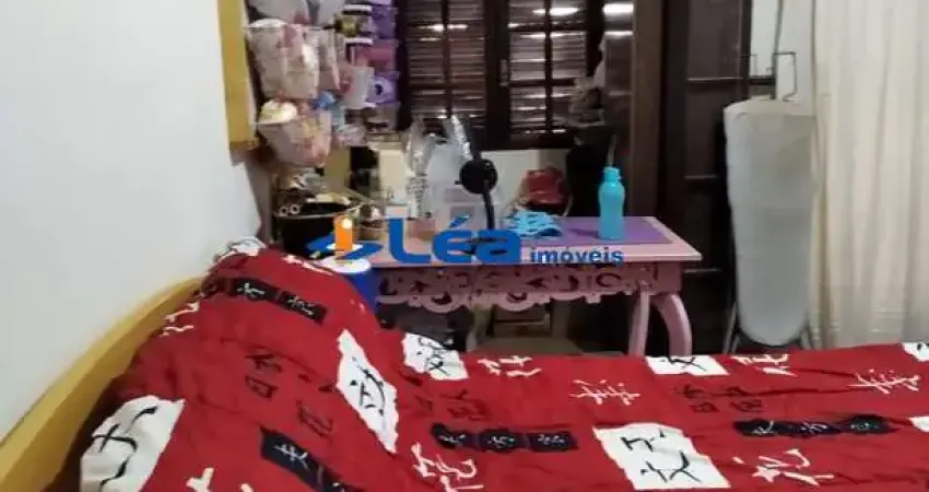 Casa à venda em Suzano-SP, Jardim Saúde: 2 quartos, 1 suíte, 1 sala, 2 banheiros, 129,26 m² de área.