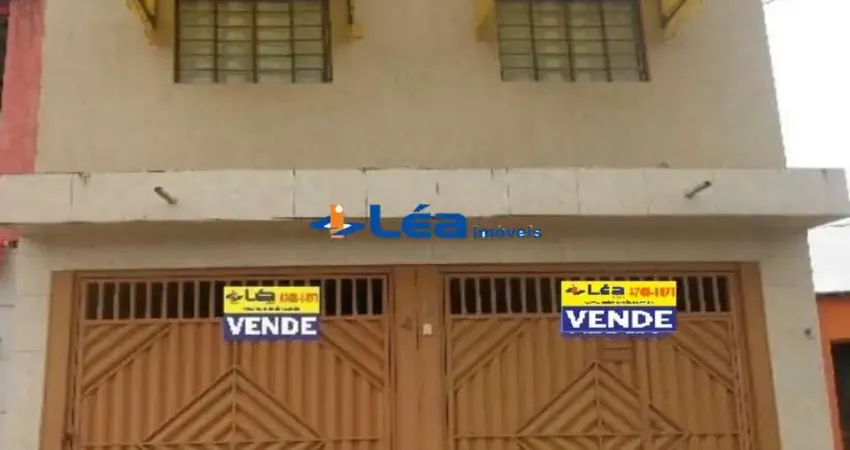 Casa com 3 quartos à venda na Rua Maracatins, 46, Calmon Viana, Poá