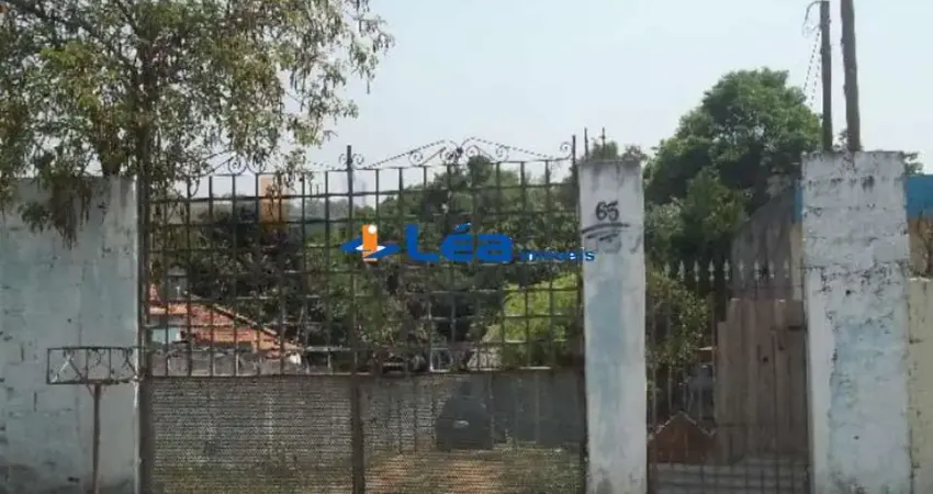 Casa com 1 quarto à venda na Rua Boracéia, 65, Vila Perracini, Poá