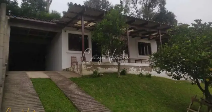 Compre na Cátya Varela Imoveis : Casa com 03 dormitórios - Bairro Esplanada - RS   REF: 410