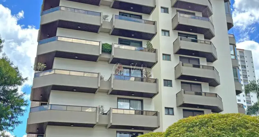 Apartamento com 4 quartos à venda na Rua Castro Alves, Madureira, Caxias do Sul