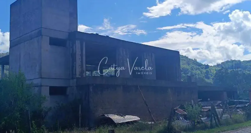 Casa com 1 quarto à venda na Rua Antônio Chaves, Galópolis, Caxias do Sul