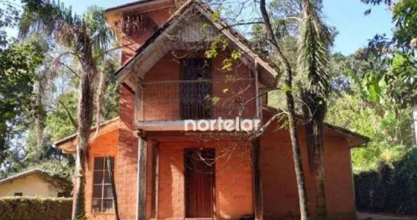 Casa com 2 dormitórios à venda, 200 m² por R$ 995.000,00 - Mantiqueira - Mairiporã/SP
