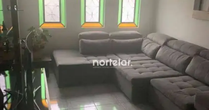 Sobrado com 3 dormitórios à venda, 210 m² por R$ 740.000,00 - Parque Maria Domitila - São Paulo/SP