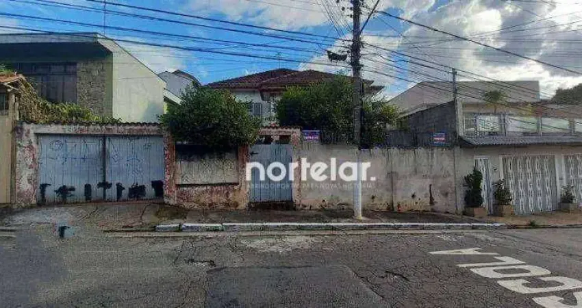 Casa com 3 quartos à venda na Rua Capitão José Amaral, Vila Portuguesa, São Paulo