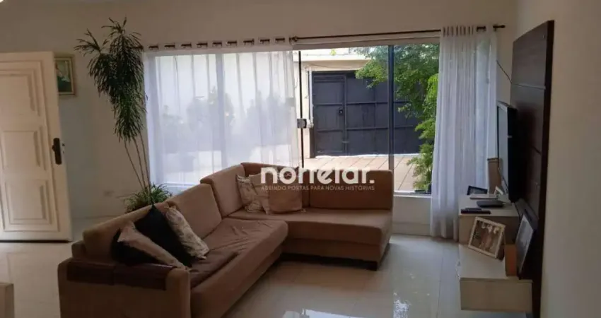 Sobrado com 3 dormitórios à venda no Parque São Domingos