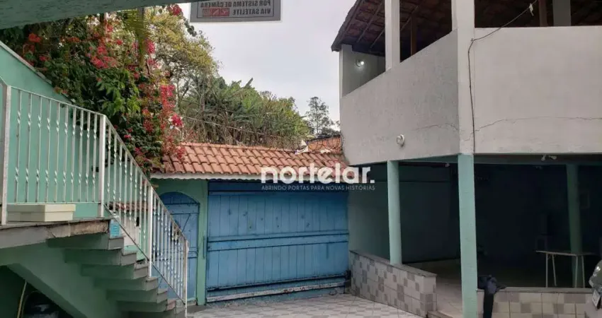 Casa com 2 dormitórios à venda, 150 m² por R$ 750.000,00 - Jardim Jaraguá - São Paulo/SP