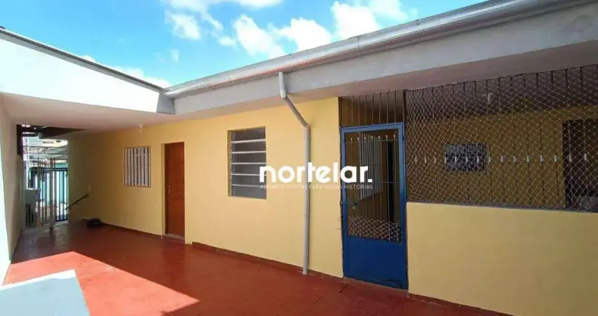 Casa com 1 dormitório à venda, 126 m² por R$ 240.000,00 - Jardim Damasceno - São Paulo/SP