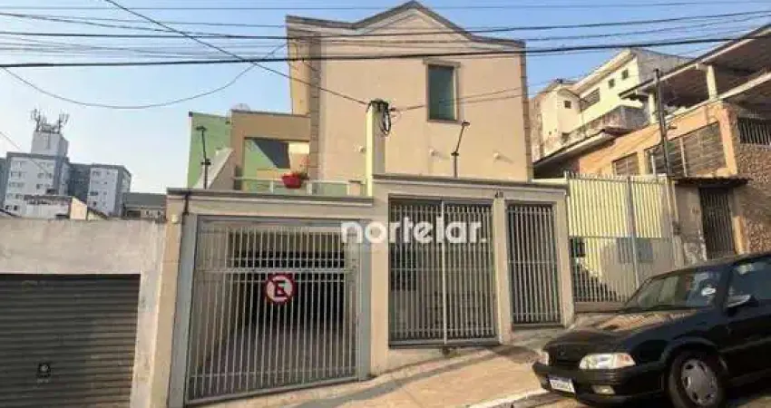sobrado de 3 quartos em condominio fechado com 3 vagas de garagem apenas 5 casas no condominio