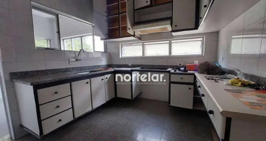 Sobrado com 3 dormitórios à venda, 160 m² por R$ 840.000,00 - Jardim Marisa - São Paulo/SP
