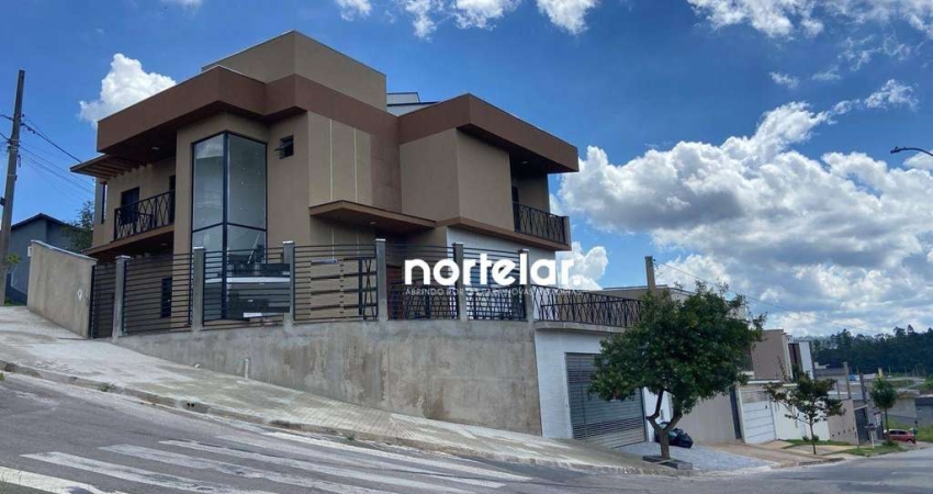 Sobrado com 3 quartos  à venda, 200 m² por R$ 1.250.000 - Portais (Polvilho) - Cajamar/SP