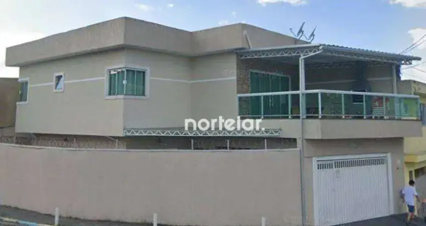 Sobrado com 4 dormitórios à venda, 147 m² por R$ 579.900,00 - Jaraguá - São Paulo/SP