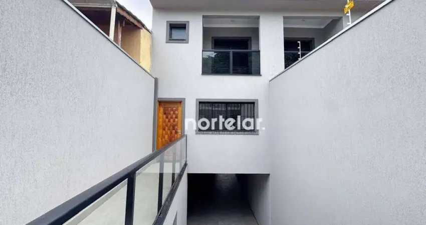 Sobrado Exclusivo – Conforto, Estilo e Localização Privilegiada!  Detalhes do Imóvel: 	•	2 dormitórios: Espaços amplos e bem distribuídos, perfeitos p