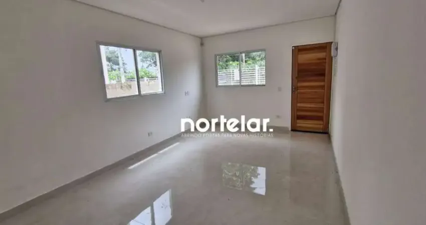 Sobrado com 2 quartos à venda, 71 m² por R$ 350.000 - Chácara Nossa Senhora de Fátima - Cotia/SP